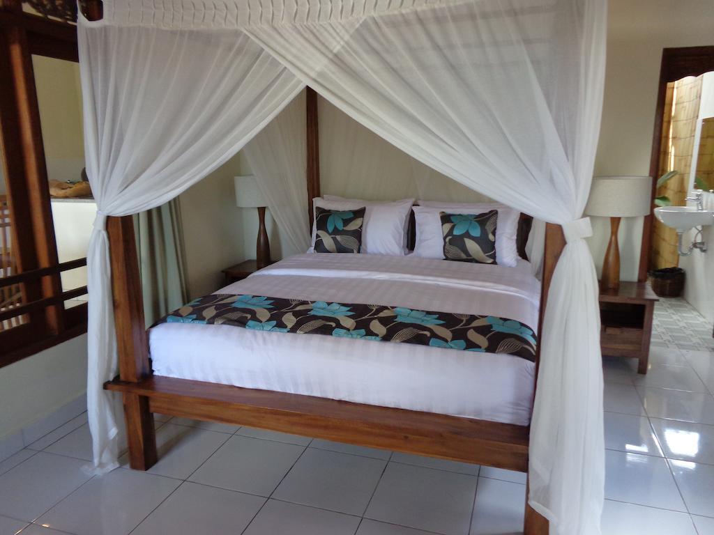 Villa Ariana Seminyak Rum bild