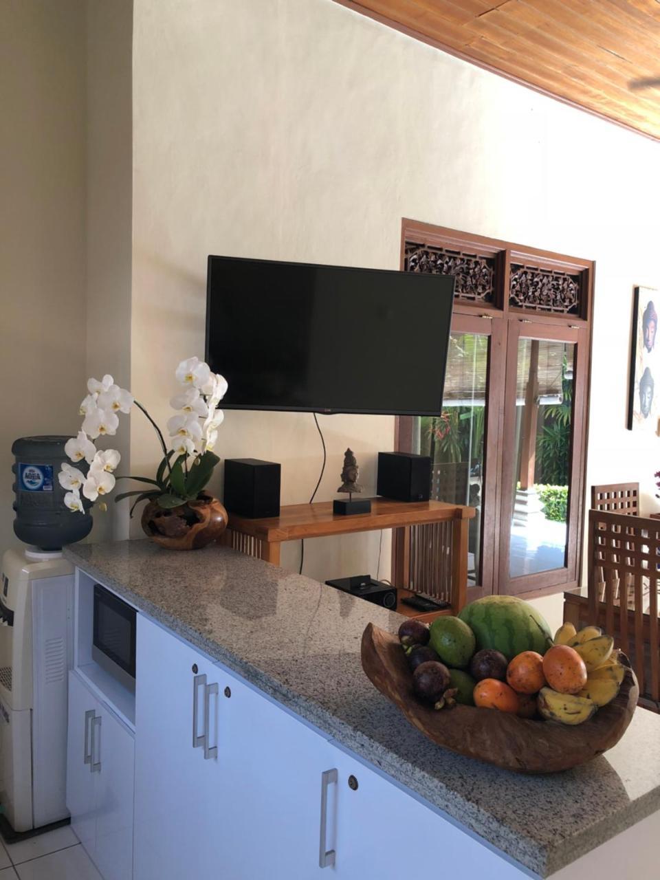 Villa Ariana Seminyak Exteriör bild