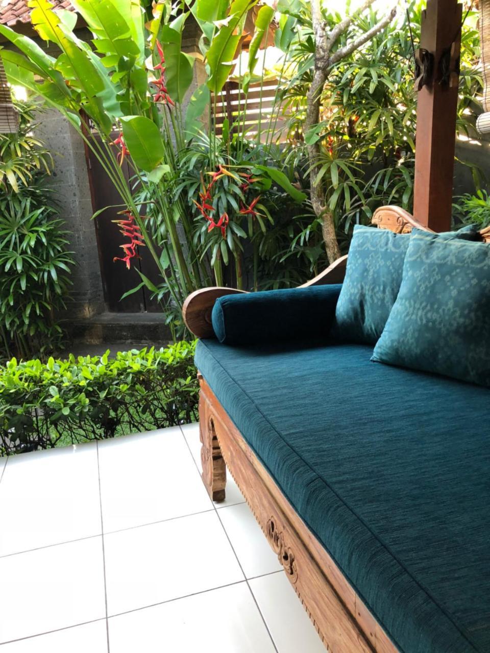Villa Ariana Seminyak Exteriör bild