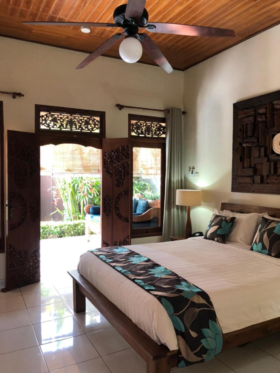 Villa Ariana Seminyak Exteriör bild